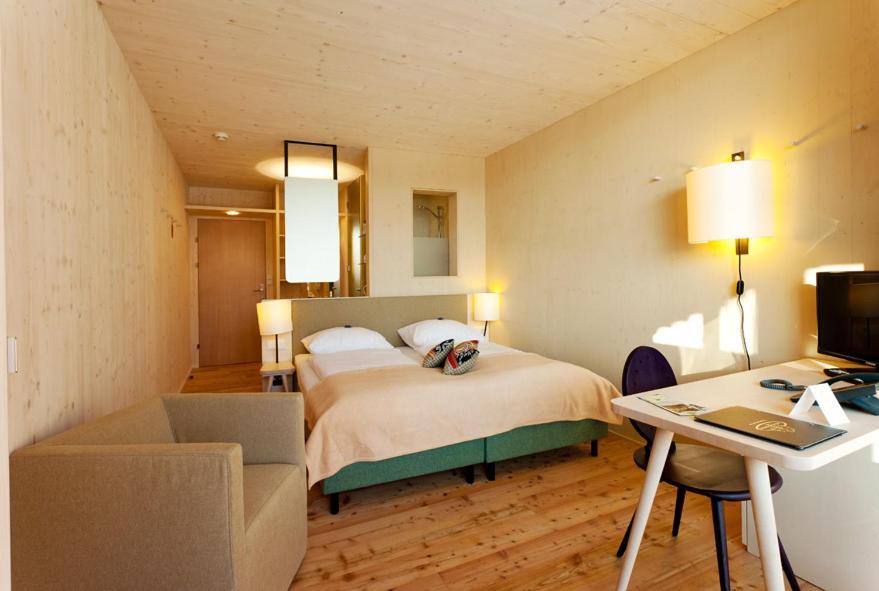 אוברטרום אם זי Hotel Gasthof Neumayr חדר תמונה